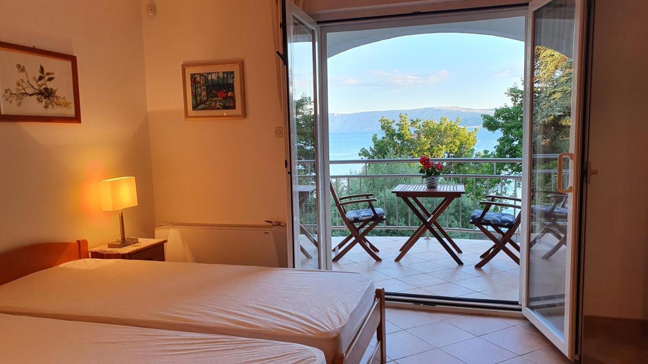 Sea Side Apartments 4* โนวีวีโนดอลสกี ภายนอก รูปภาพ