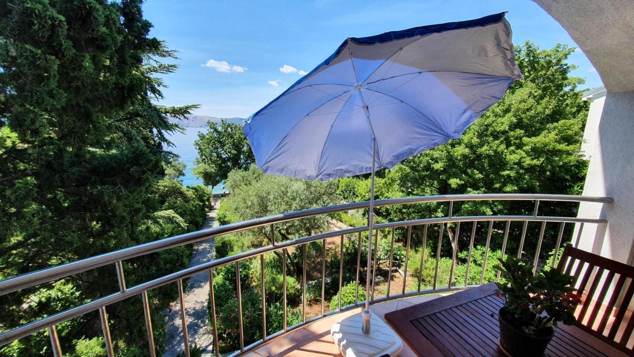 Sea Side Apartments 4* โนวีวีโนดอลสกี ภายนอก รูปภาพ