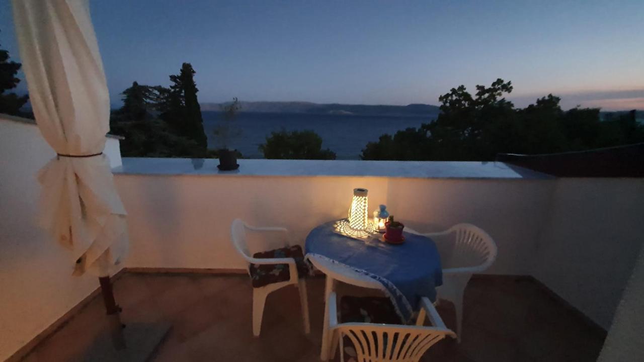 Sea Side Apartments 4* โนวีวีโนดอลสกี ภายนอก รูปภาพ